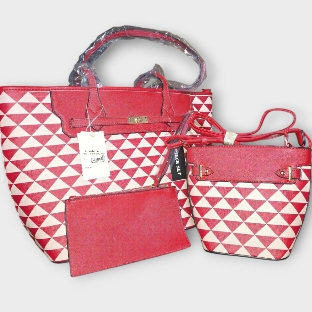 VEGAN 3 piece Red & Tan LG Bucket Purse, SM Bucket & Cosmetic Case - Picture 2 of 11